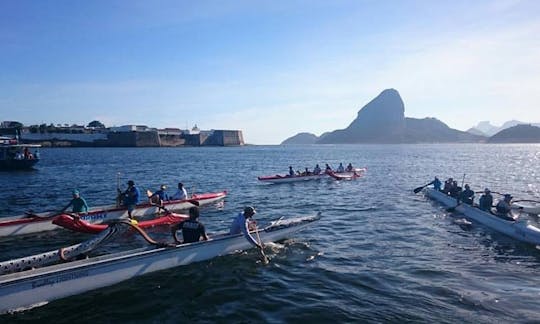 Canoe rent or lessons wa'a kaulua double hulled in Niterói