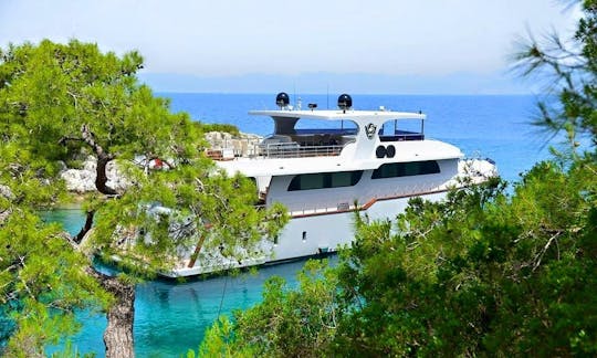 Trawler Rental in Fethiye Turkey