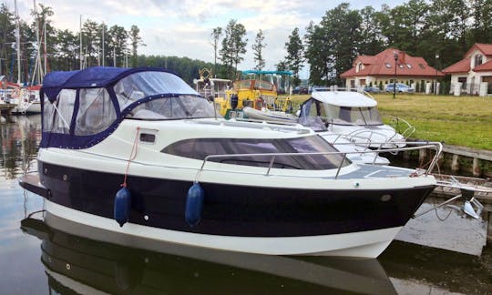 'AM 780' Motor Boat Charter in Giżycko
