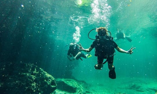 Diving on the Great Mesoamerican Reef