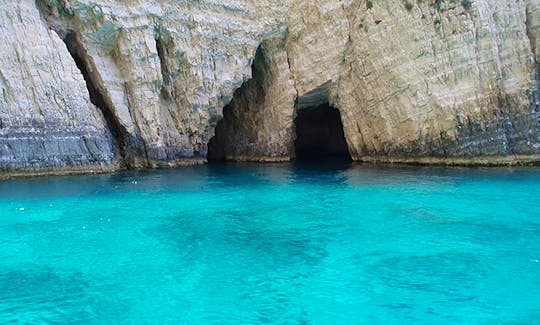 Blue Cave & 5 Island Safari from Split