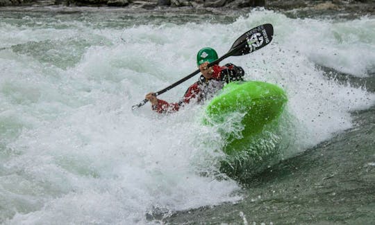 Single Kayak Rental, Courses & Trips in Sort, Spain