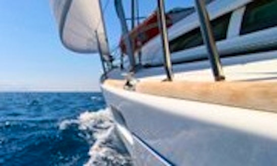 29' Sun Odyssey 30 I Q Cruising Monohull Rental In La Foret-fouesnant, France