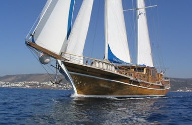 82' Sailing Gulet in Turkey