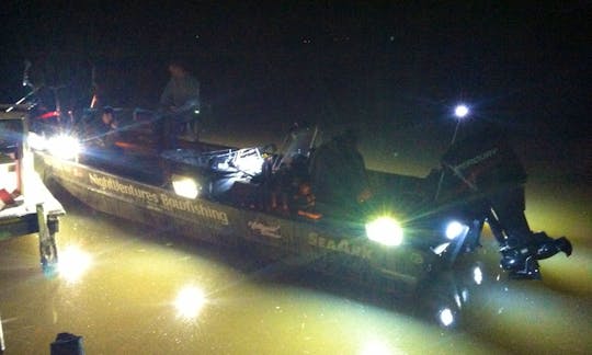 20' Bow Fishing Trip Boat In West Lampeter Township