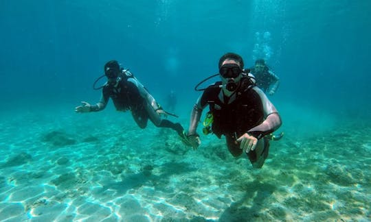 Découvrez la plongée sous-marine à Moschato