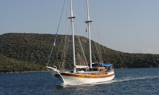 98' Sailing Ketch in Mugla, Turkey