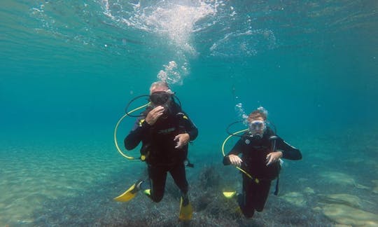 Descubre el buceo en Milos