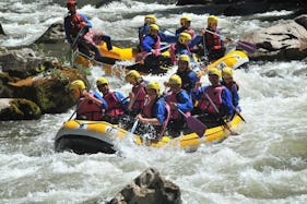 Group Rafting Trips in Tramezaigues, France