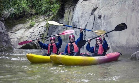 Kayak de aguas bravas