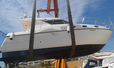 Alugue o barco a motor Azimut 33 em Isola di Capo Rizzuto