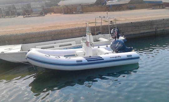 Rent 16' Jolly Motor Boat In Isola di Capo Rizzuto