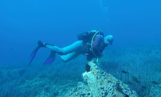 Mergulho em Korčula, Croácia