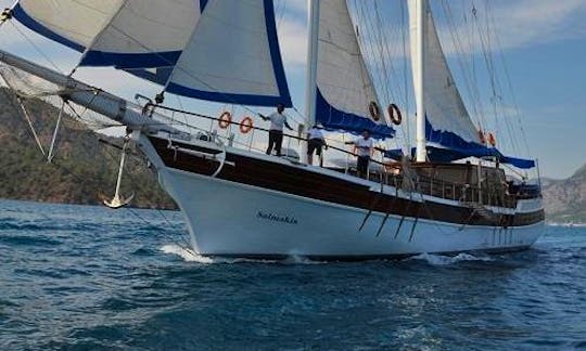 Sailing Gulet for 12 People in Turkey