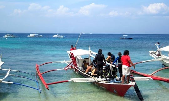 M/B Rags II Diving Boat in Puerto Galera, Oriental Mindoro