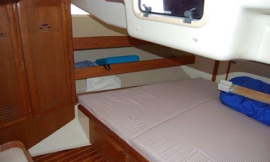 Monocoque de croisière Charter Hunter 41 à Angra dos Reis