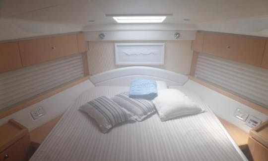 Ferretti 50´ rental in Angra dos Reis