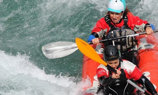 Passeios de canoa guiados fascinantes em Vocca, Itália