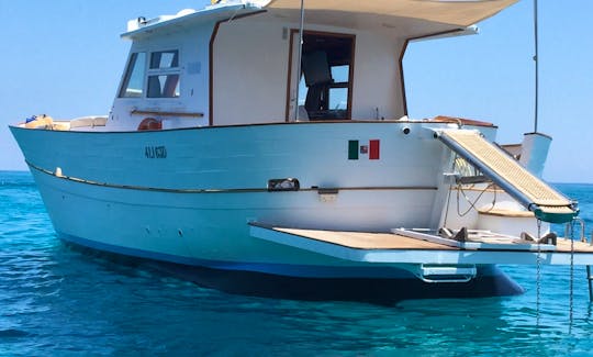 Captained 50 ft Motor Yacht Charter for Up to 8 People in Santa Marina Salina, Italy