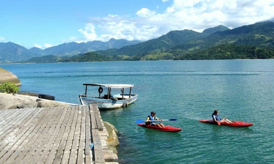 KAYAKING TO THE MANGROVES GUIDED TOUR