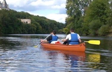 Canoe Rental In Saint-Pierre-de-Maillé