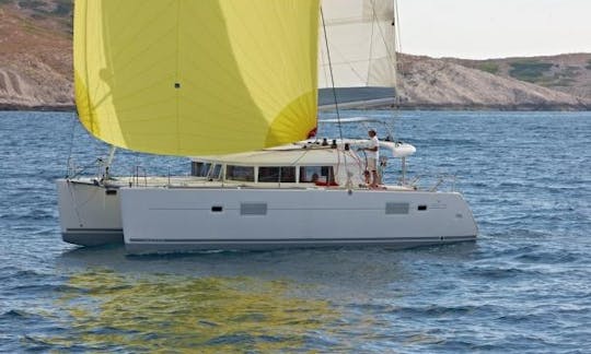 Cruising Catamaran rental in Angra dos Reis