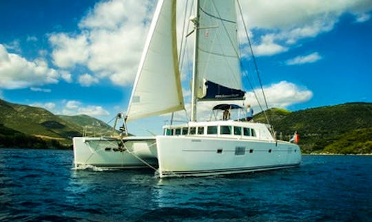 Private Cruise for up to 12 people aboard Lagoon 500 Catamaran in Santorini, Greece