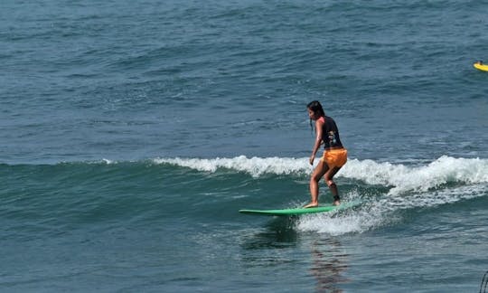 Leçons de surf amusantes avec un guide professionnel à Kuta Utara