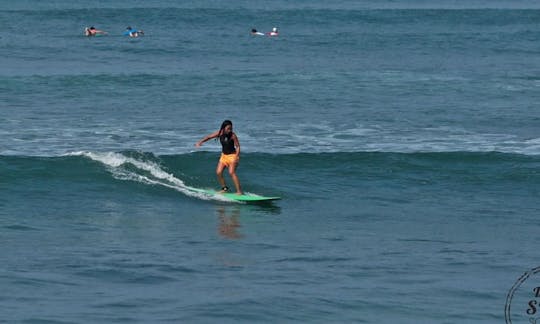 Leçons de surf amusantes avec un guide professionnel à Kuta Utara