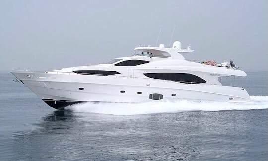 101ft Majesty Yacht for rent in Dubai