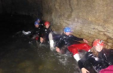 Cave Rafting Tour in Hangatiki