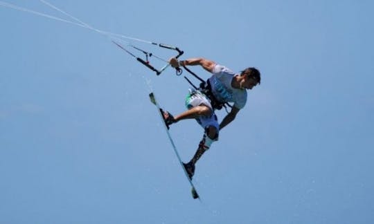 Alquiler de kitesurf y clases en Top. Phan Thiøt