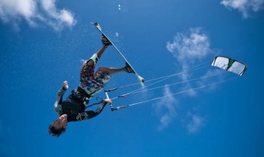 Alquiler de kitesurf y clases en Top. Phan Thiøt