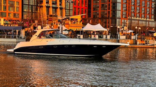 Luxurious Champagne & Prosecco Sunset Yacht Cruise on the Potomac River