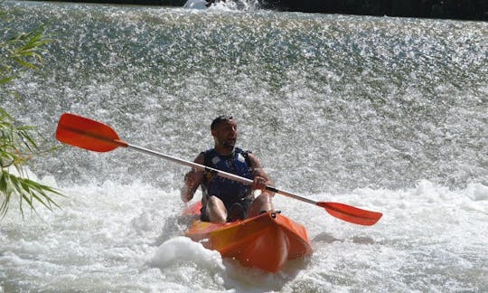 Louez un kayak de mer Solo Frenzy à Blanca, Espagne