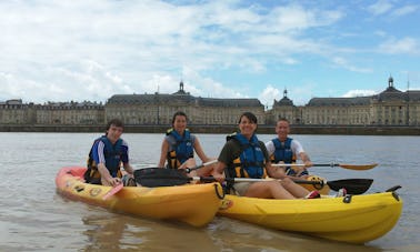 Guided Kayak Tour (Children Welcome) on Garone River from Bègles, France
