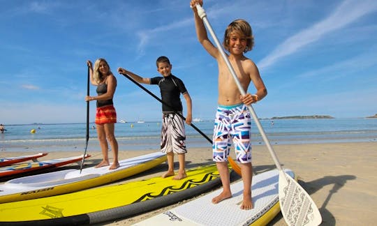 Stand Up Paddleboard Lesson In Perros-Guirec