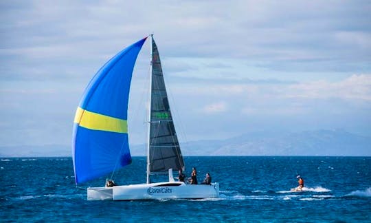 Fast Sailing 27' Catamaran for Charter in Fiji