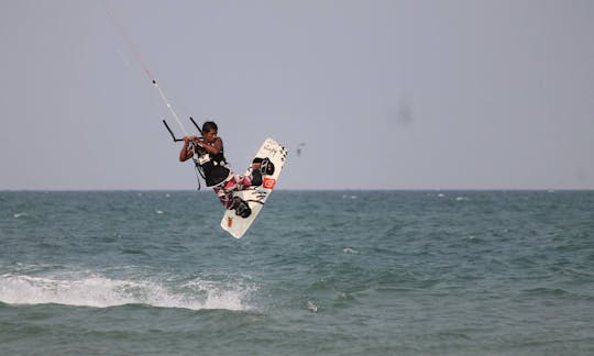 Kitesurfing Lessons in Tambon Hua Hin