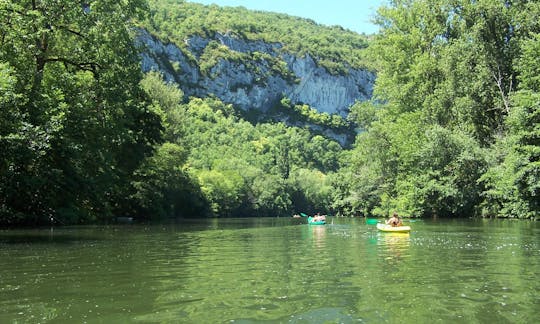 Excursion individuelle en kayak sur les rivières L'Averon à Saint-Antonin-Noble-Val