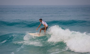 Cours de surf à Tambon Choeng Thale