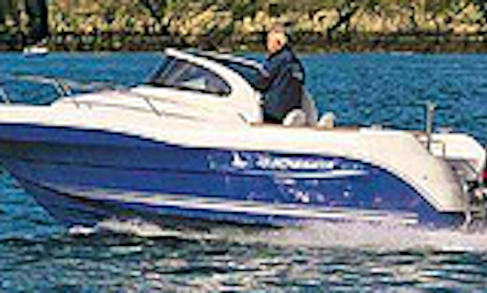 Quicksilver 630 Deck Boat Rental In Hourtin, France
