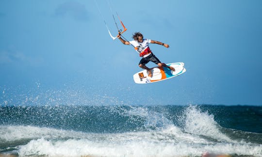 Kiteboarding Lesson for Beginners and Advance in Tarifa, Spain