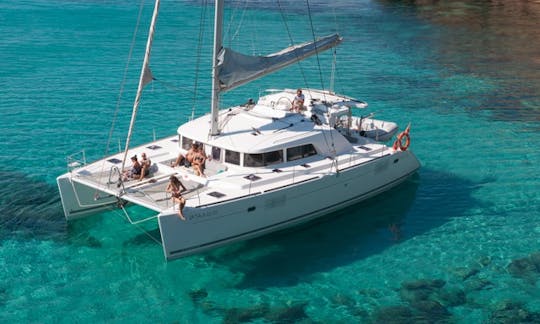 Lagoon 440 Cruising Catamaran Charter in Eivissa, Illes Balears