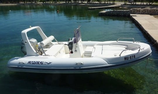 Maestral 555 RIB Rental in Murter, Croatia