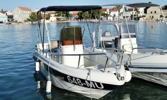 Rascala 16 Center Console Rental in Murter, Croatia