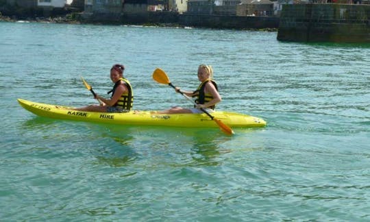 Alquiler de kayak doble en Carbis Bay