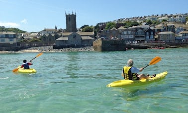 Single Kayak in Carbis Bay