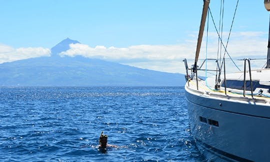 SPIRITO - Dufour 405 Grand`Large (3 cabines, 2 cabeças, a partir de 2013) Base Horta, Ilha do Faial, Açores