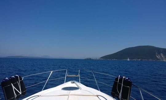 35' Motor Yacht Charters in Kefallonia, Greece